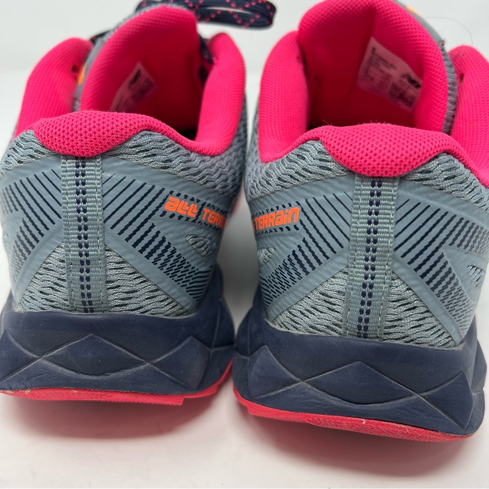 New Balance Navy Gray Pink Athletic Running Shoes - Picture 13 of 13